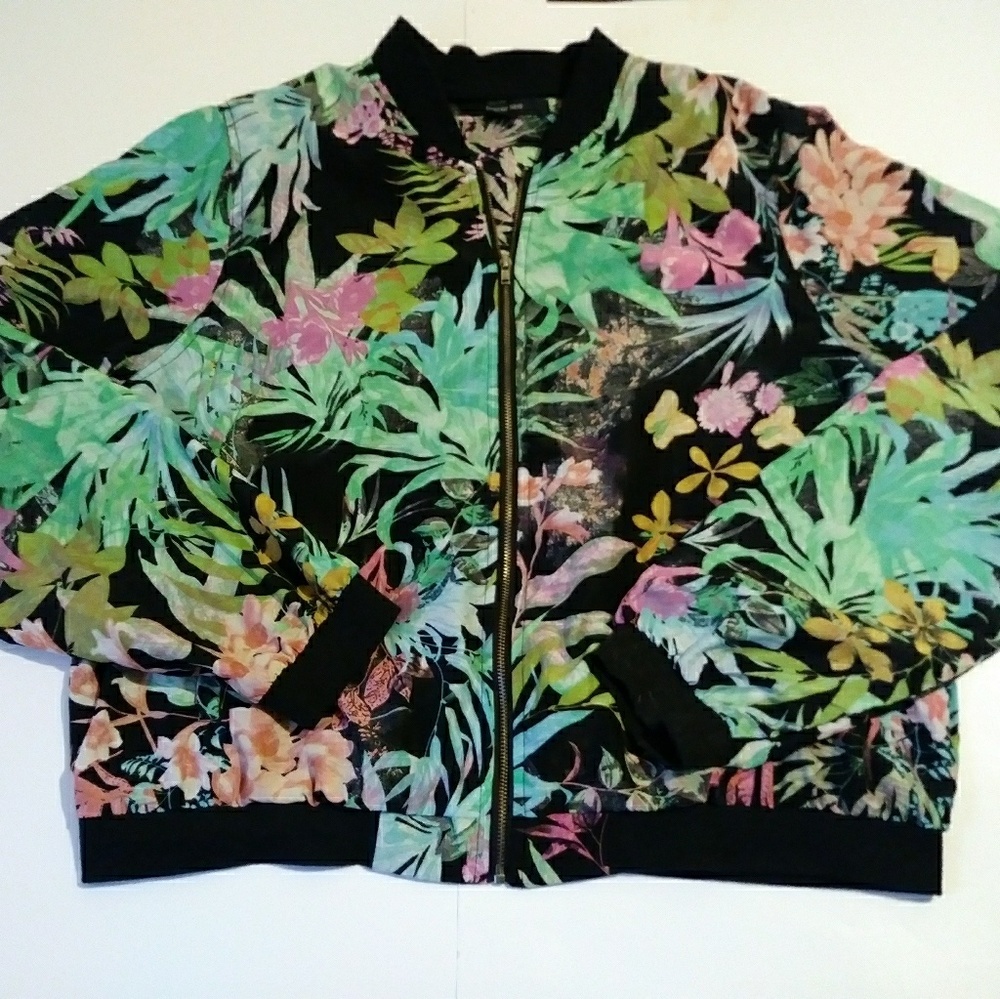 Paper Tee Jacket
